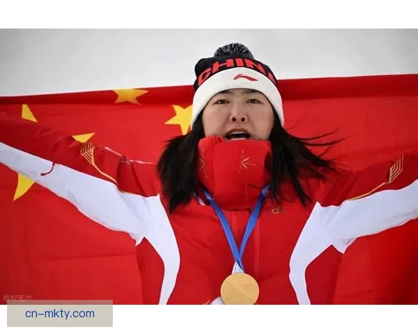 徐梦桃112.90分再创巅峰